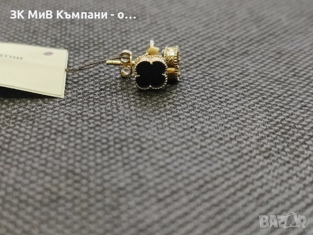 Чисто нови златни дамски обеци 1.38гр-14к