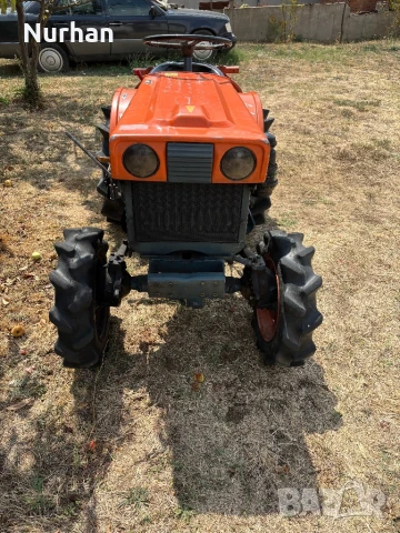 Трактор KUBOTA модел B6000, снимка 2 - Селскостопанска техника - 51406022
