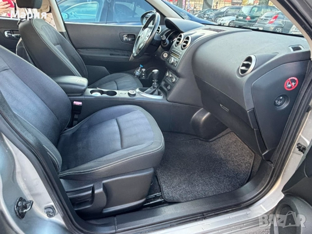 Nissan Qashqai ВНОС ОТ ШВЕЙЦАРИЯ/ РЕАЛНИ КМ/4х4/, снимка 6 - Автомобили и джипове - 52033933