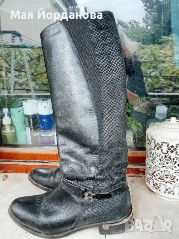 Елегантни ботуши, естествена кожа,38 номер, черни.                             