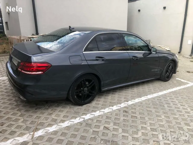 Mercedes-Benz E 220 AMG, снимка 5 - Автомобили и джипове - 48928617