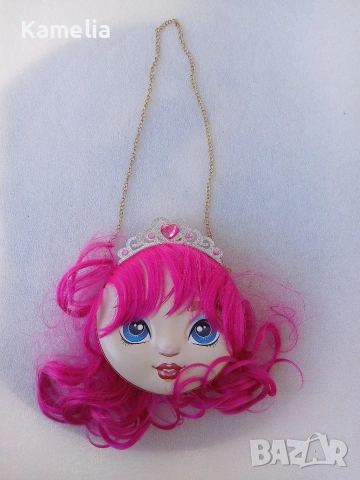 Чанта за момиче, Манияче