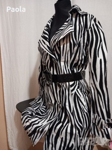 Страхотен зебров дамски шлифер, снимка 2 - Якета - 42796847