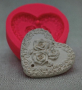 Сърце рамка с 3 рози силиконов молд форма фондан гипс шоколад гипс декор, снимка 1 - Форми - 44668615
