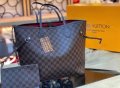Дамска чанта Louis Vuitton, снимка 1 - Чанти - 31979952