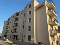 Гараж в нова модерна сграда , снимка 4