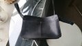 Кожени и черни дамски чанти и портмонета, снимка 18