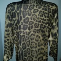Италианска коктейлна блуза тип туника в зелен леопардов принт "Biaginni"®, снимка 7 - Корсети, бюстиета, топове - 15381638