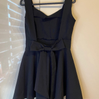 Черна рокля размер М, снимка 3 - Рокли - 44793661