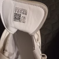 Дамски маратонки Adidas white Bonega , снимка 4 - Маратонки - 42747012