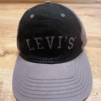 Лятна шапка с козирка Levis , снимка 1 - Шапки - 37561248