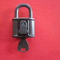 Немски марков катинар с ключ ключе , снимка 6 - Други стоки за дома - 30940045