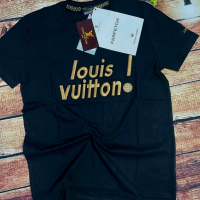 Оригинална мъжка тениска Louis Viton , снимка 1 - Тениски - 44819646