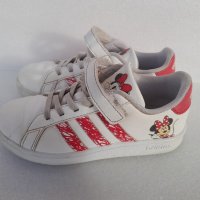 Маратонки Adidas с Minnie Mouse, 30 номер , снимка 1 - Детски маратонки - 42590041