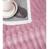 Поларено одеяло - Розово 200x230, снимка 6 - Олекотени завивки и одеяла - 44810202