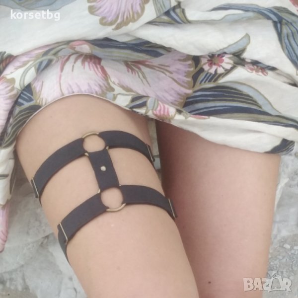 Жартиер за бедро с бронзови халки 4030, снимка 1