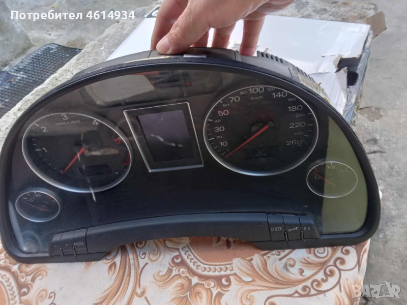 Табло километраж за Ауди А4 б6  2.5 DTI  180к.с 2004г, снимка 1