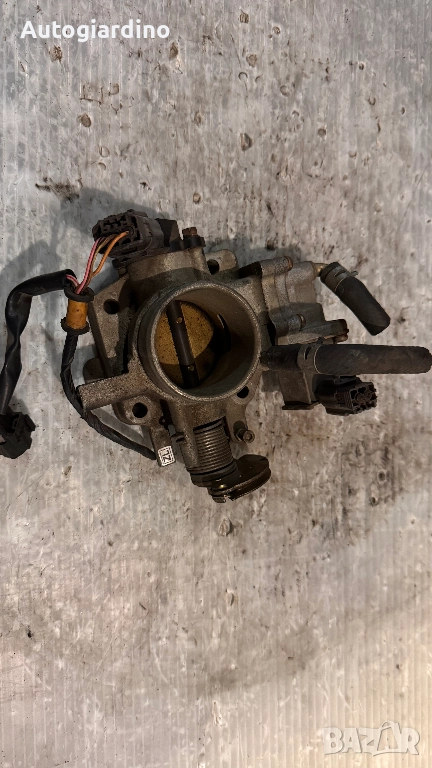 Дроселова Клапа за Mazda 323 -  E0T40671, снимка 1