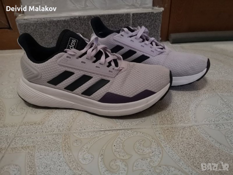 Продавам спортни летни дамски обувки adidas , снимка 1