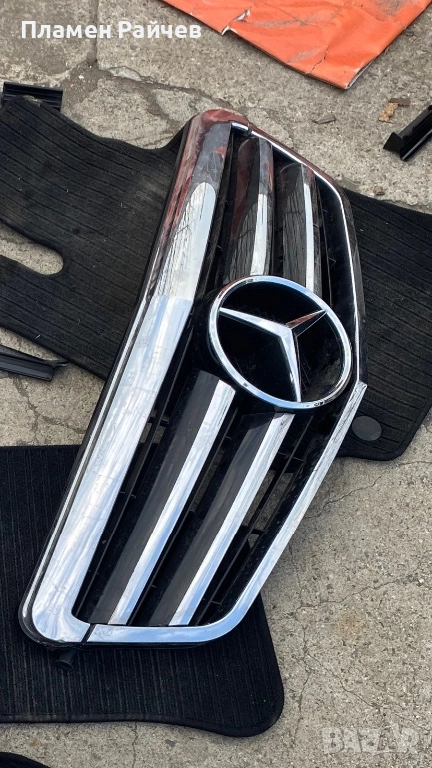 Решетка Мерцедес w212, снимка 1