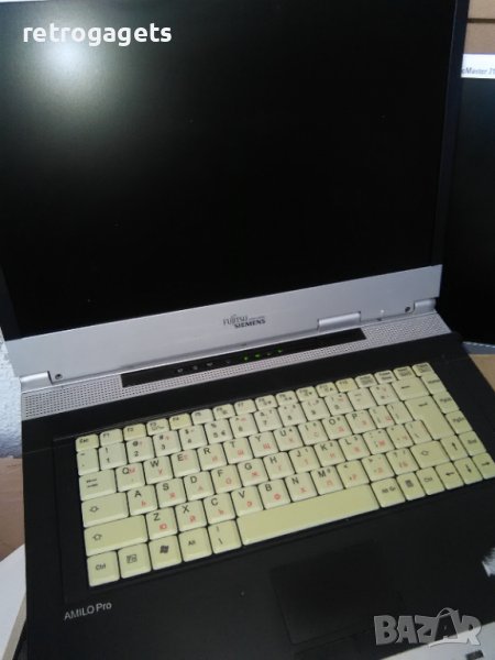 Продавам Fujitsu Siemens amilo pro v2039, снимка 1