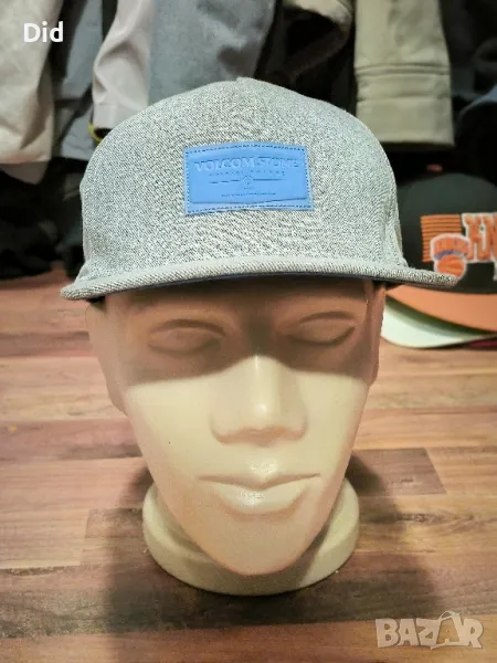 оригинална шапка Volcom, снимка 1