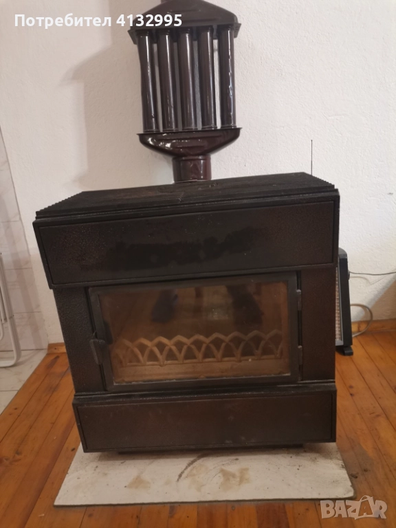 Чугунена камина на твърдо гориво , снимка 1