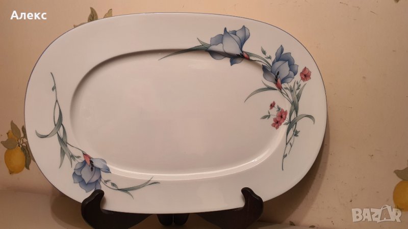 Winterling Нежно Порцеланова плато, син кант. Отлично!, снимка 1