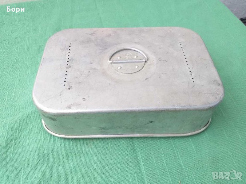 Стара алуминиева кутия за храна/сандвичи, снимка 1