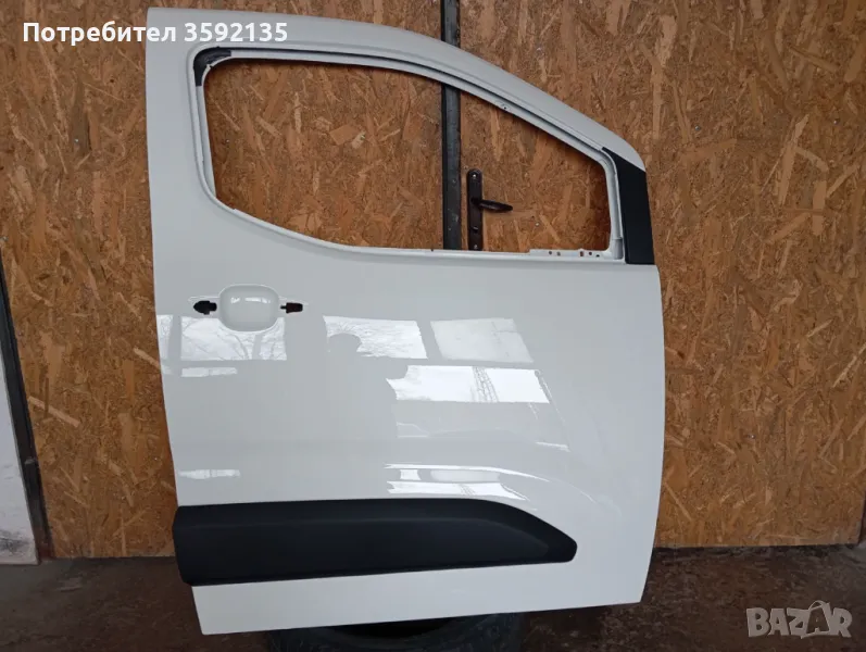Предна дясна врата за Ситроен Берлинго Ван/Пежо Партнер, снимка 1