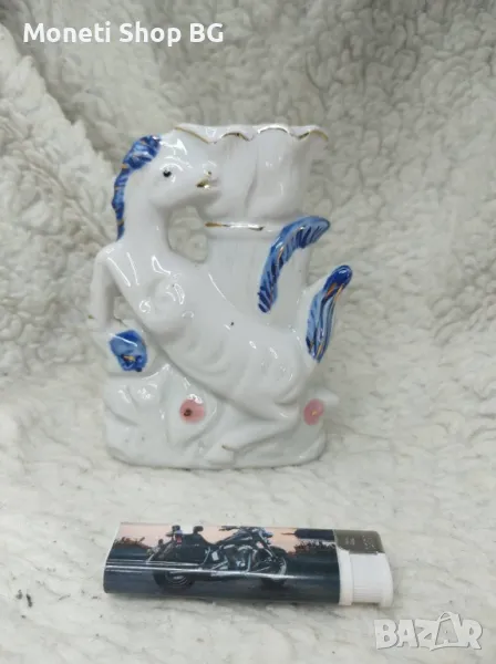 Ваза с конче- стар порцелан, снимка 1