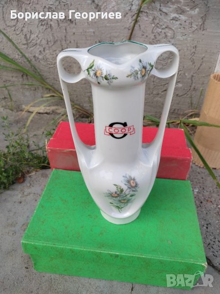 Чисто нова порцеланова ваза два броя, снимка 1