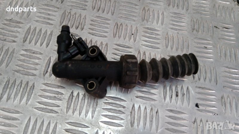 Помпа съединител Citroen C3 1.4HDI 2004г., снимка 1