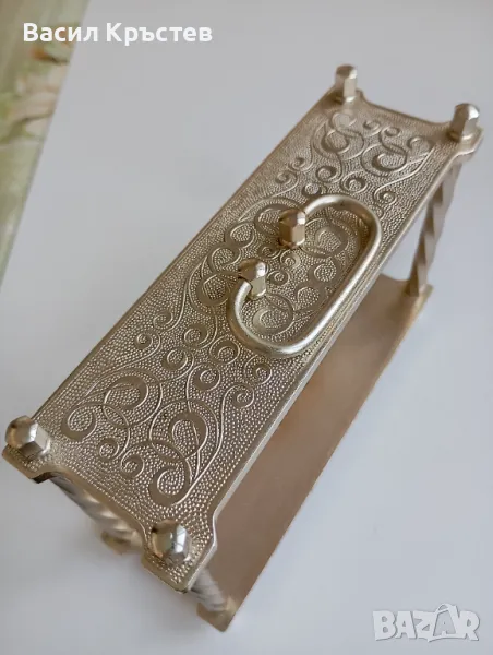 Часовник-будилник "Слава", СССР, 80-те г., Декоративна поставка за часовник, снимка 1