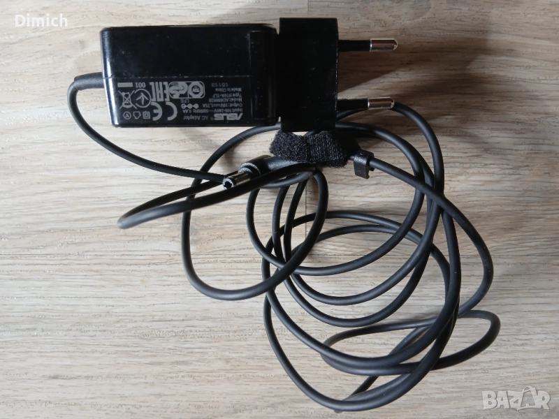 Оригинално зарядно за лаптоп asus, снимка 1
