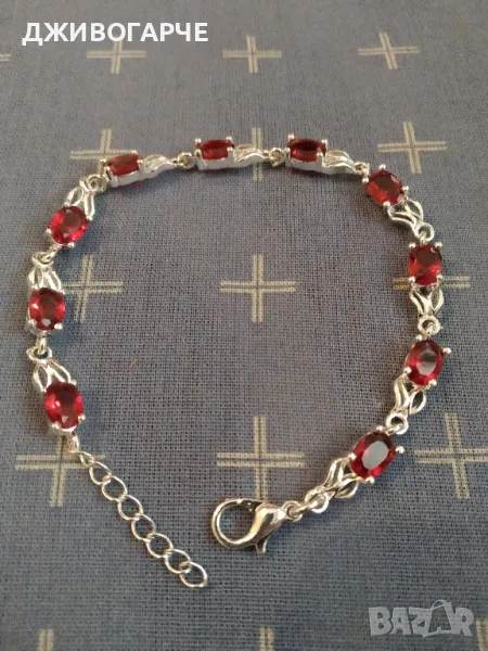 Нова, сребърна гривна. Поставена в кутия лукс, снимка 1