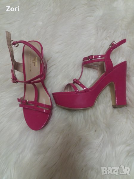 Сандали на ток и платформа в наситен розов цвят - 36 номер , снимка 1