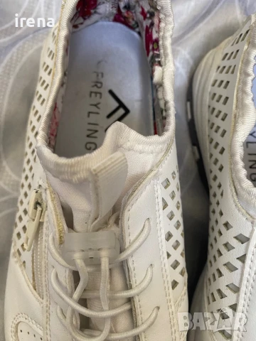 Дамски обувки , снимка 2 - Дамски ежедневни обувки - 51392740