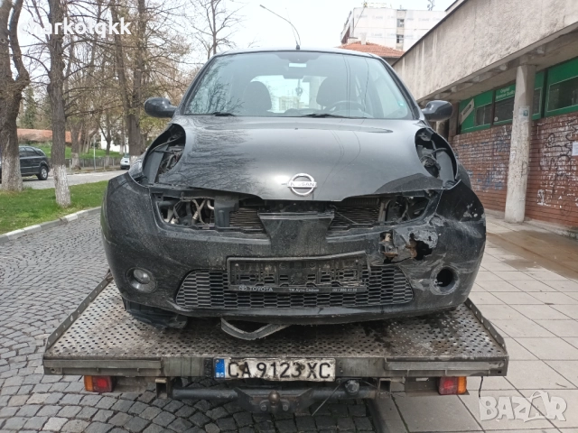 Продавам нисан микра 1.4 бензин автоматик на части