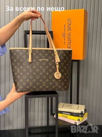 Michael Kors Дамска Чанта Майкъл Корс - Различни Цветове Код SEM-56, снимка 6 - Чанти - 55724434