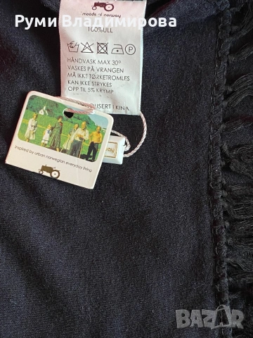 Мъжки, черен шал от 100 % вълна, с етикет, снимка 5 - Шалове - 43879663