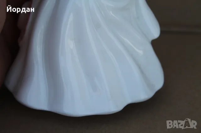 Английска порцеланова фигура ''Royal Doulton'' , снимка 12 - Колекции - 49934071