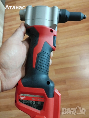 чисто нови Неизползвани. 2 бр. батерии и зарядно. , снимка 6 - Други инструменти - 54042339