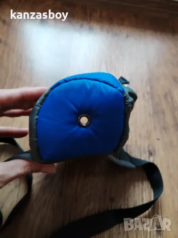 deuter - страхотна рънинг чанта КАТО НОВА универсален размер регулируема, снимка 7 - Чанти - 49338471