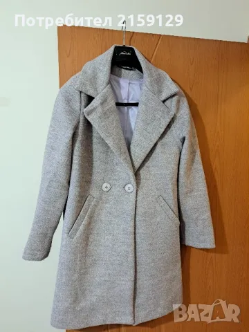 Дамско палто, снимка 2 - Палта, манта - 49679500