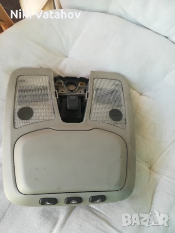 Продавам плафониера за Волво S60