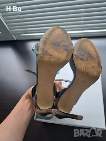 GUESS р.38, снимка 11 - Дамски елегантни обувки - 51218106