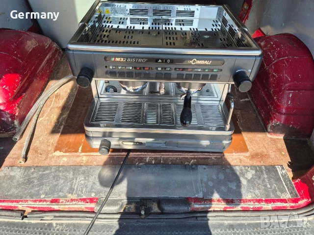 професионална кафемашина la cimbali m32 bistro, снимка 2 - Кафемашини - 50873662