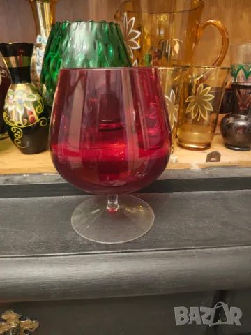 Ваза ниска тип чаша италианска фин червен  кристал , снимка 2 - Вази - 50131795