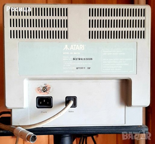 Atari ST 1040 винтидж две клавиатури и монитор SM 124 от 1987, снимка 4 - Клавиатури и мишки - 44439227